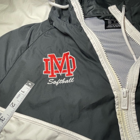 Nike Mater Dei Softball Windbreaker Hoodie XL - Picture 4 of 9